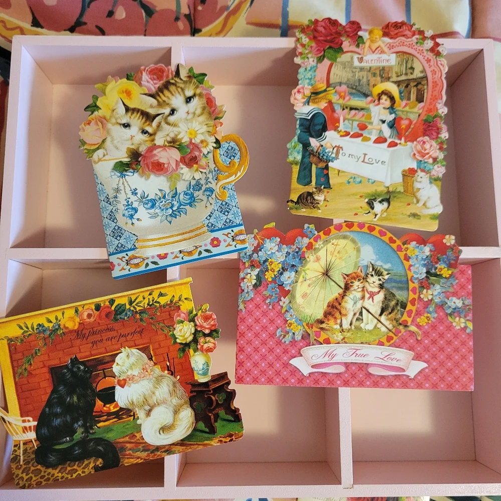 Punch Studio Victorian Look Valentine Cards 4 New Cats Hearts Scrapbook Journal